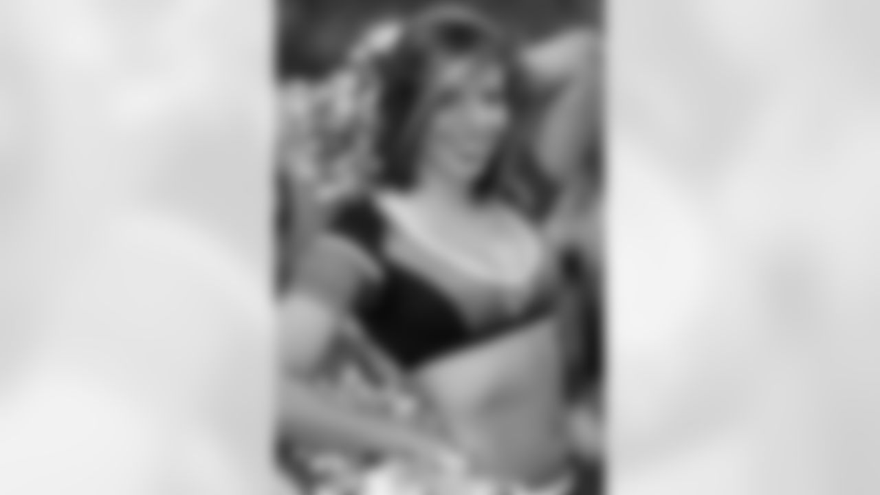 Atlanta Falcons Cheerleader Emily B. (PHOTOS: Art Morrison, Special to AtlantaFalcons.com)