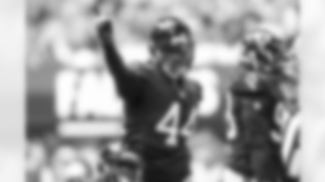 OLB Vic Beasley Jr
Atlanta Falcons/ Carmen Mandato