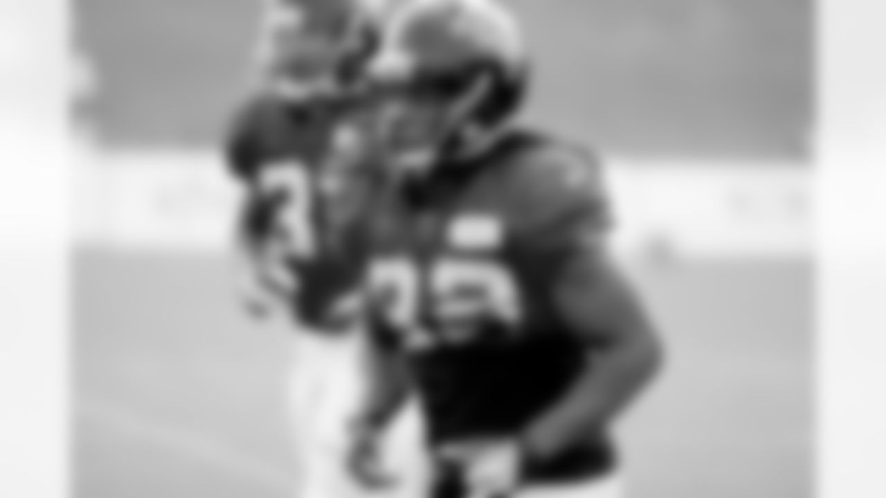 RB Jacquizz Rodgers