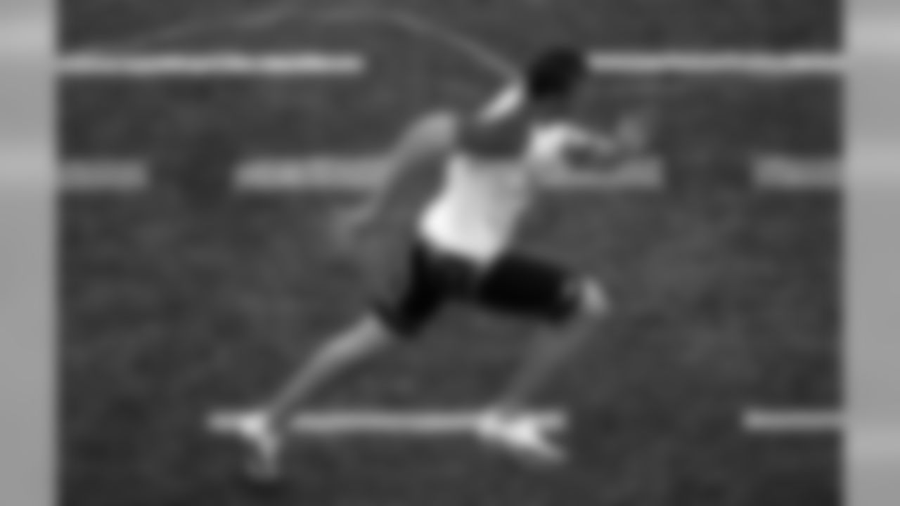 Matt Ryan of Boston College runs the 40 during the 2008 Scouting Combine at the RCA Dome in Indianapolis, Indiana on February 24, 2008. (AP Photo/Ben Liebenberg)