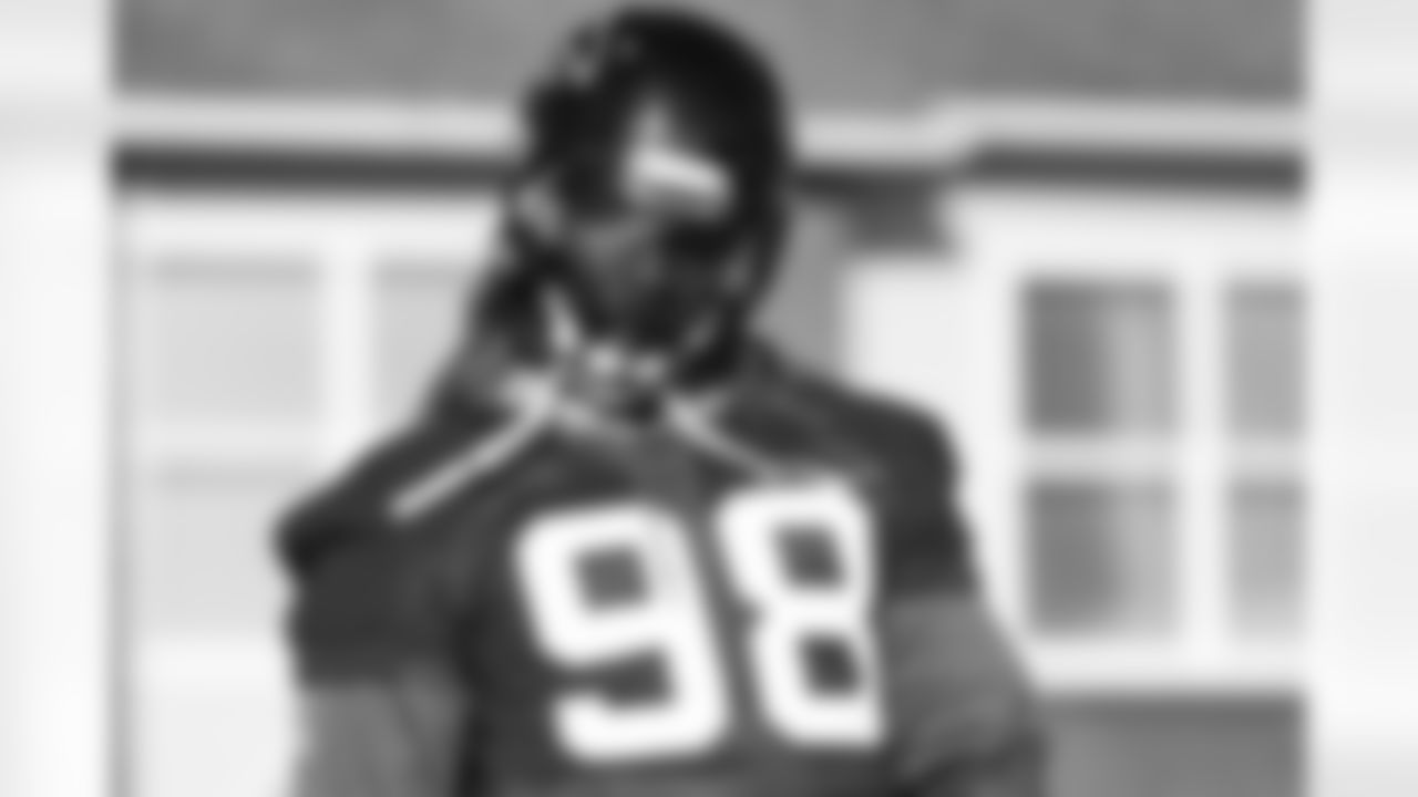 DE Takkarist McKinley
Atlanta Falcons / Kara Durrette