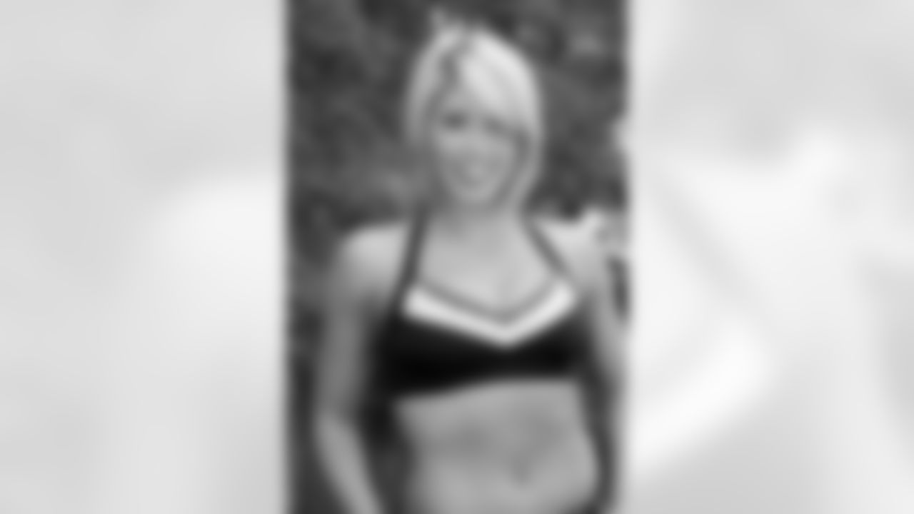 Reneau K. // 2011 Atlanta Falcons Cheerleaders Studio Shots // 2011 // Atlanta -
