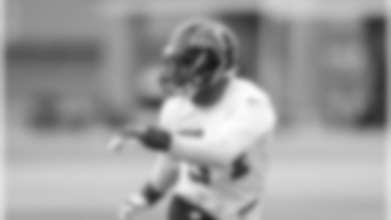 LB Foye Oluokun
Atlanta Falcons / Stacey Ward