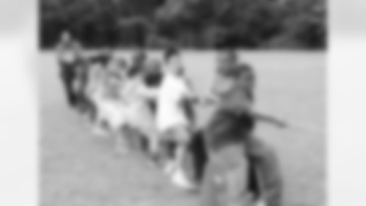 Tug a war!
