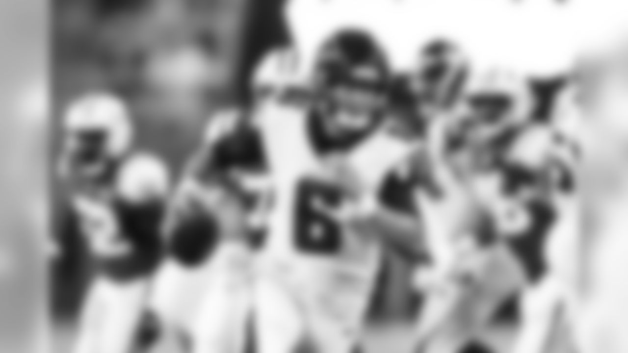 QB Kurt Benkert