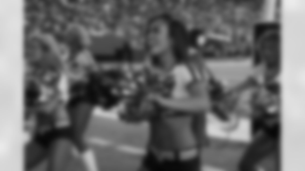 PHOTO: Kristen Thompson, Atlantafalcons.com