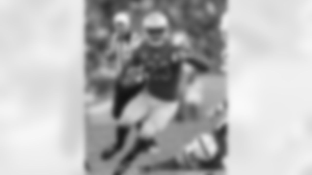 Jonathan Franklin, UCLA - Quick and shifty at 5-foot-10, 205 pounds, but can pack a punch in the power game. He had a strong showing in the Senior Bowl after a season that saw him rush for 1,734 yards.