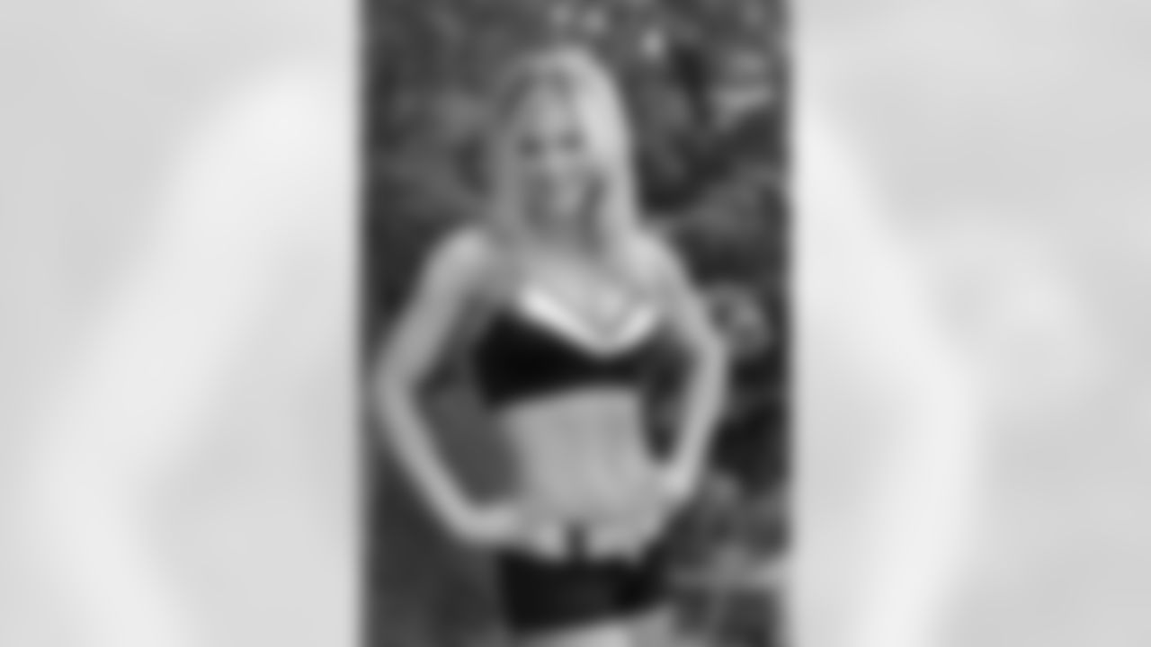 Sabrina C. // 2011 Atlanta Falcons Cheerleaders Studio Shots // 2011 // Atlanta -
