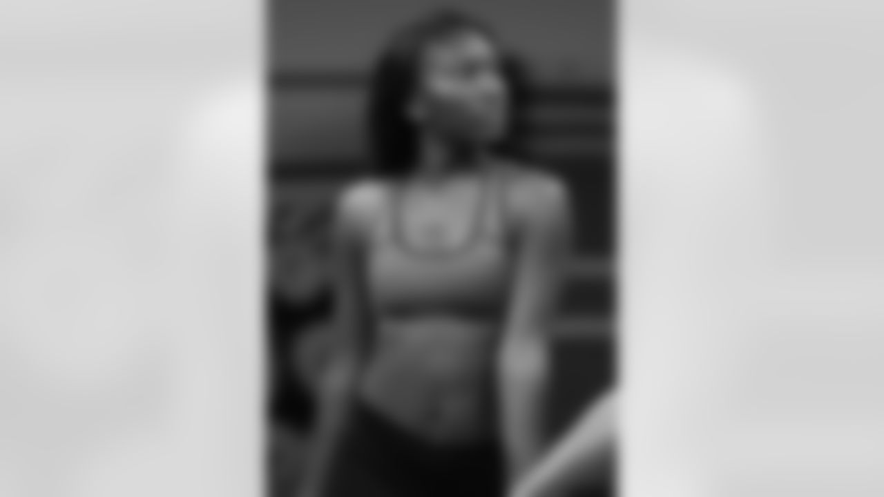 The Atlanta Falcons are looking for enthusiastic ladies with a dance/cheer background, a positive attitude, a winning smile and dedication to be the best. - Learn More