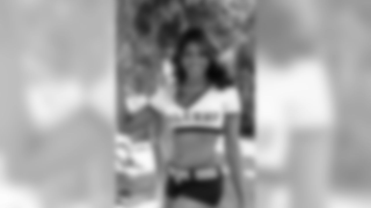 Denita C. // 2011 Atlanta Falcons Cheerleaders Studio Shots // 2011 // Atlanta -