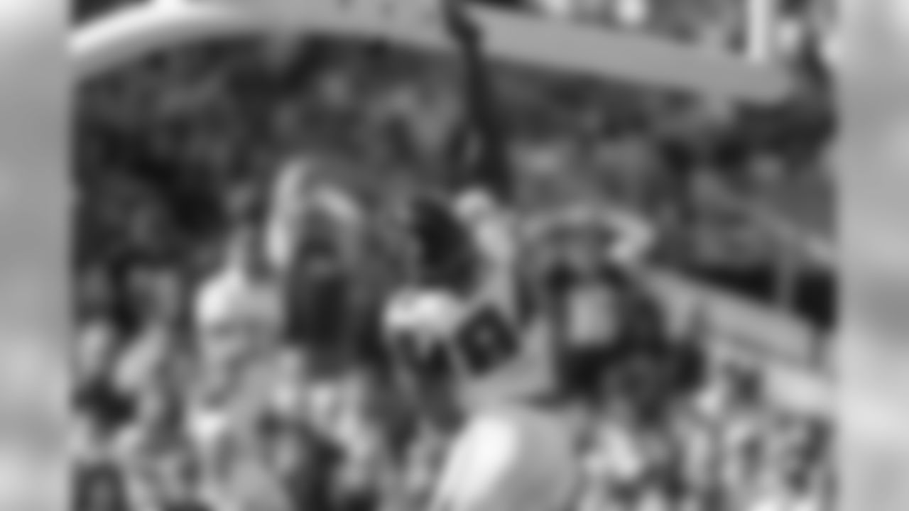 Falcons at Browns // 10/10/10 - Cleveland Browns Stadium