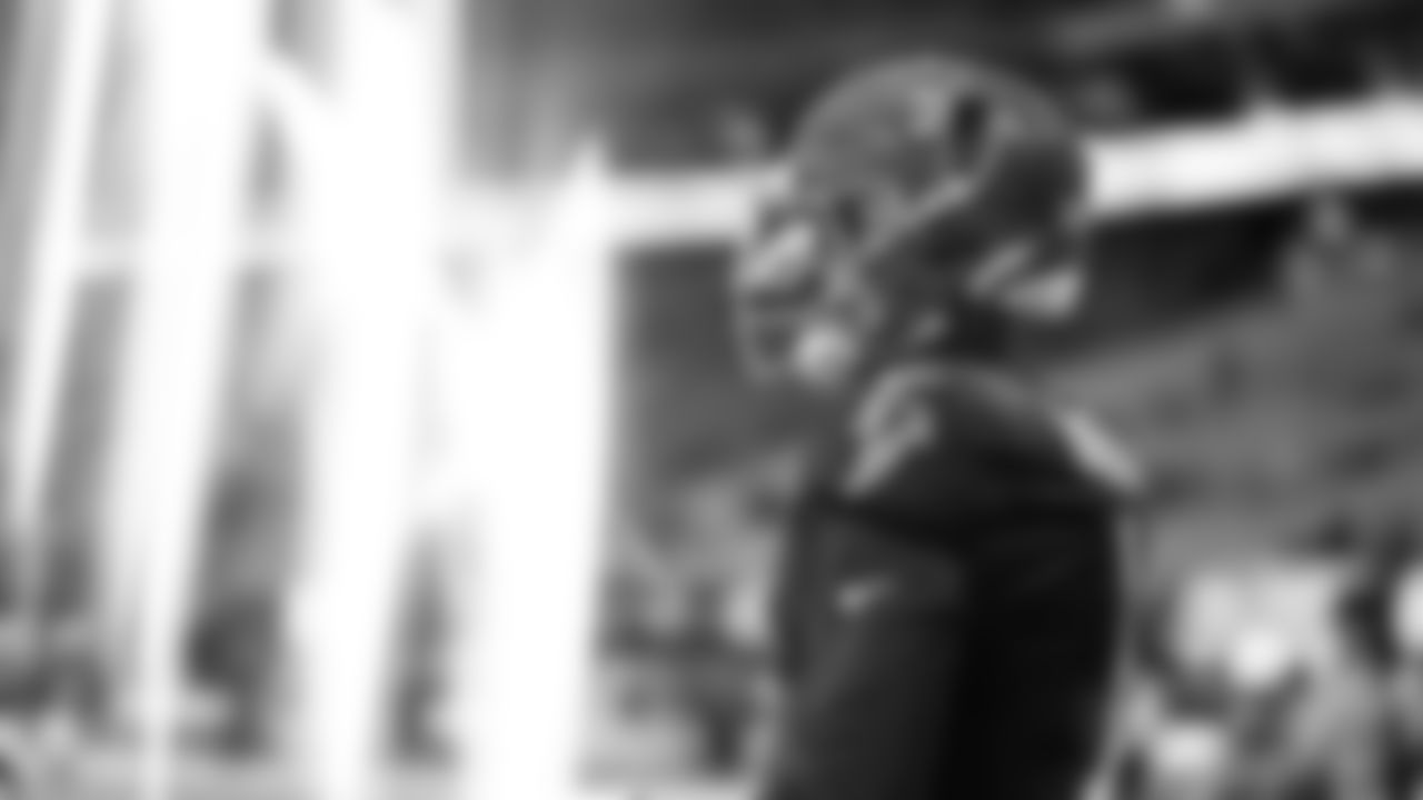 Atlanta Falcons quarterback Marcus Mariota #1 warms up before the game against the Pittsburgh Steelers at Mercedes-Benz Stadium in Atlanta, Georgia on Sunday, December 4, 2022. (Photo by Mitchell Martin/Atlanta Falcons)