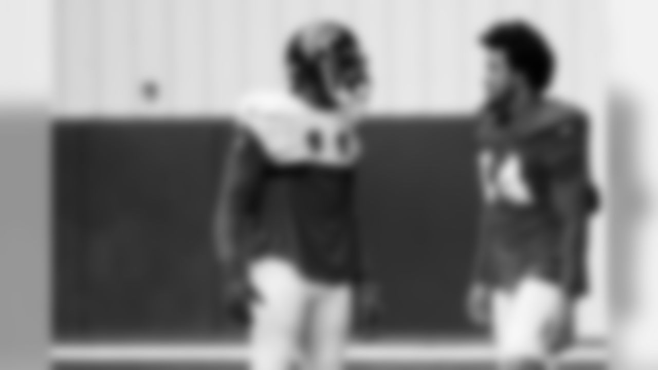 Atlanta Falcons wide receiver Julio Jones #11 talks to linebacker Vic Beasley, Jr. #44 during practice. (Photo by Kara Durrette/Atlanta Falcons).