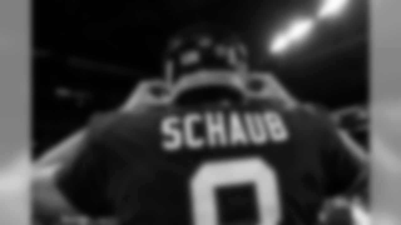 Atlanta Falcons quarterback Matt Schaub #8 straps on his helmet at Mercedes-Benz Stadium in Atlanta, GA, on Thursday November 28, 2019. (Photo by Kara Durrette/Atlanta Falcons)