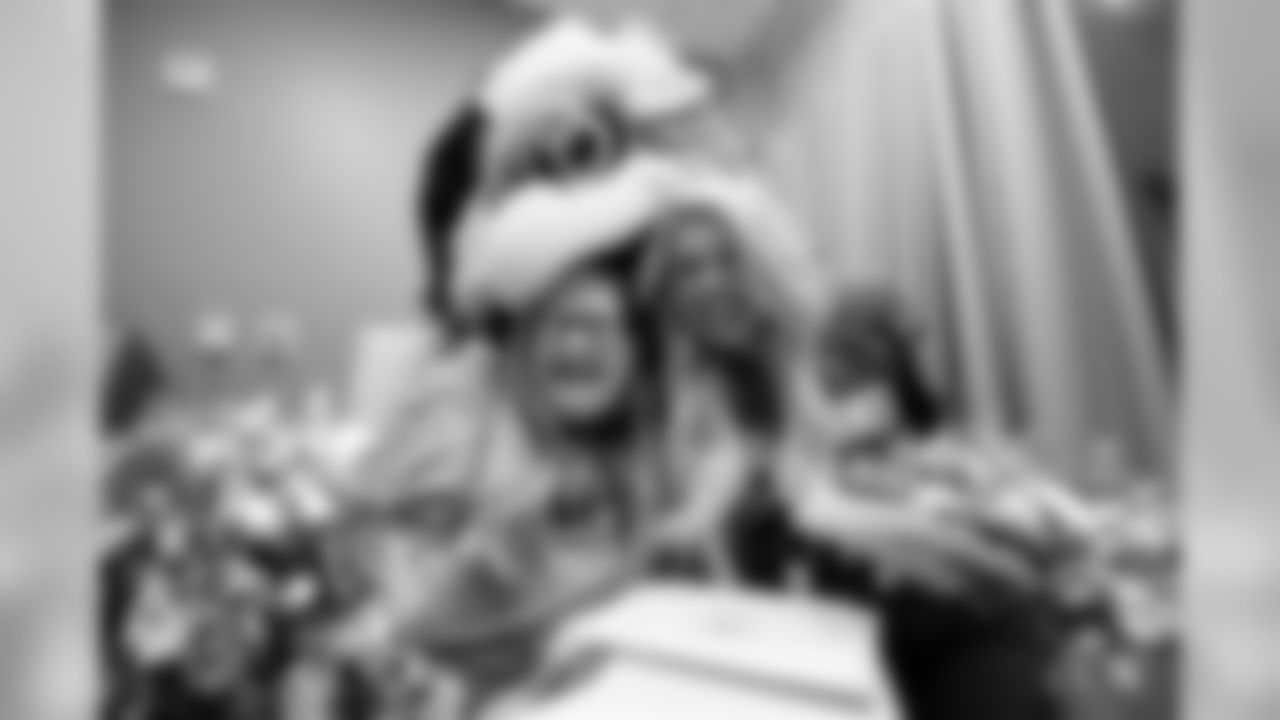 AF_20191209_Holiday-Caroling-CHOA-Egleston_SB2_5874