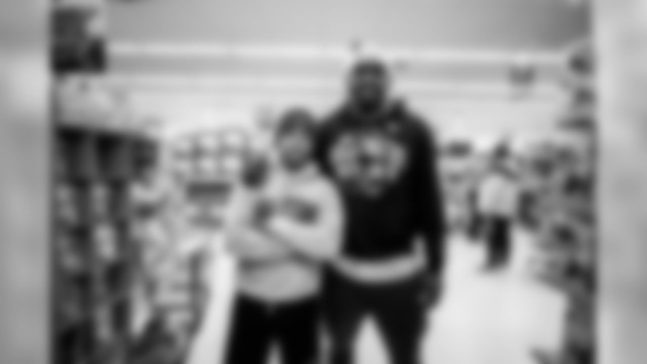 AF_20191216_Allen-Bailey-Shop-With-A-Pro-22_HC