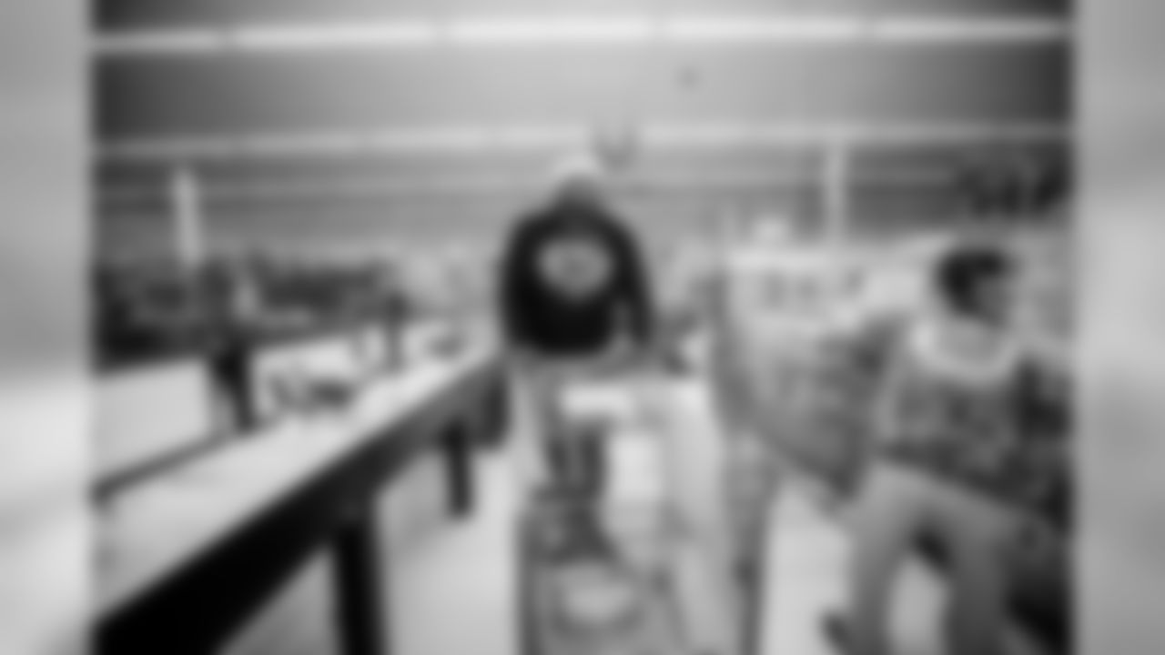 AF_20191216_Allen-Bailey-Shop-With-A-Pro-25_HC