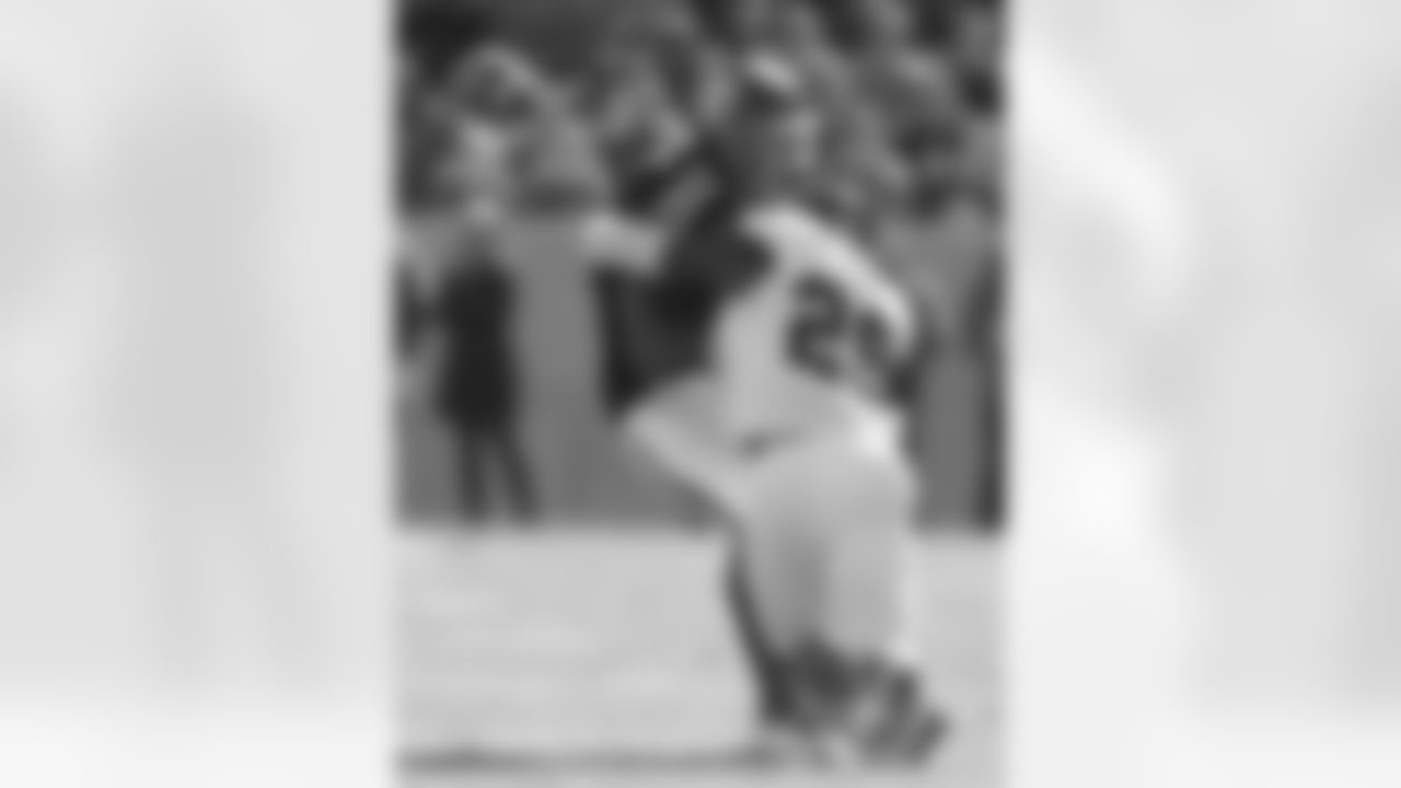 S Jordan Moore | U. Texas San Antonio