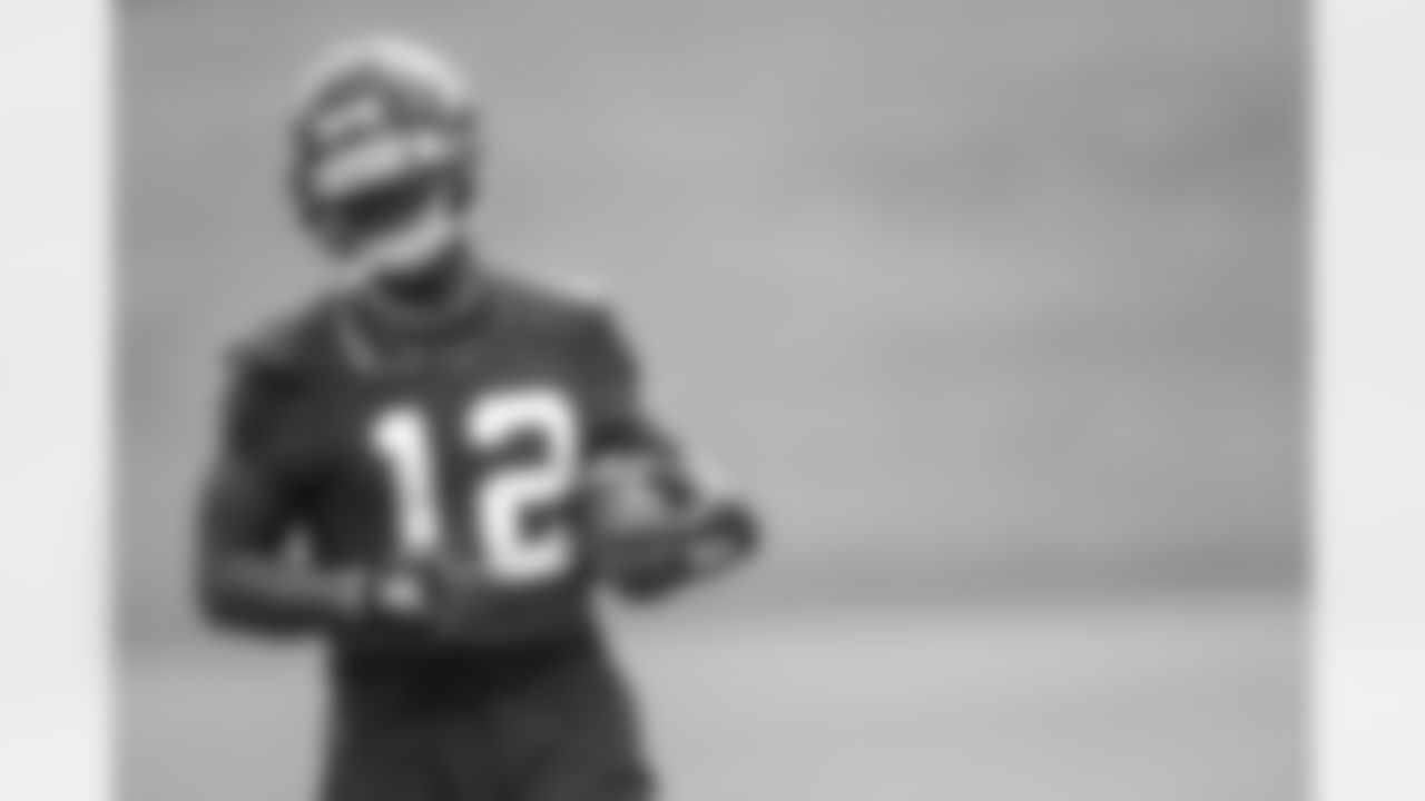 WR Mohamed Sanu