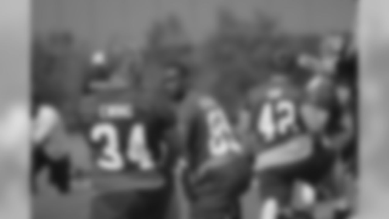 The Atlanta Falcons continued their third week of OTAs in Flowery Branch // Offseason Training Activities - 2012 // June 13, 2012 // Flowery Branch, Ga. -