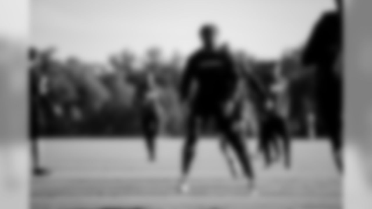 RB Kenjon Barner