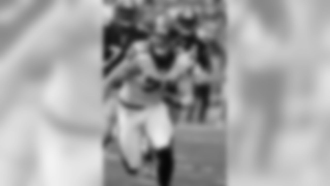 Defensive end Kroy Biermann logged his first sack of the season in the opener at Pittsburgh // Falcons at Steelers // 9/12/10 - Heinz Field //