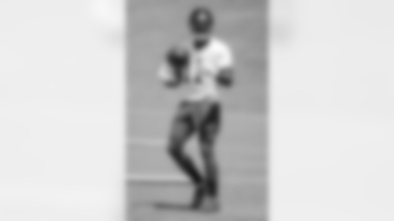 WR Julio Jones