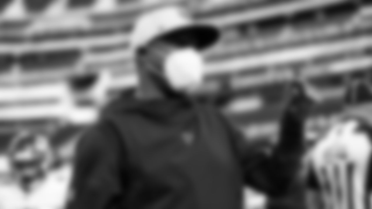 Atlanta Falcons head coach Raheem Morris talks during pregame before the game against the Los Angeles Chargers on December 13, 2020.