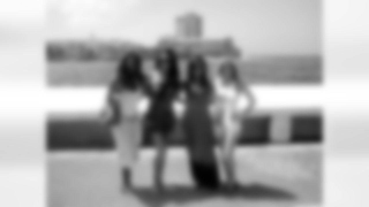 Shamea M., Alicia D., Sara D. and Sabrina C. check out Curacao // 6/9-12/11 // Curacao -