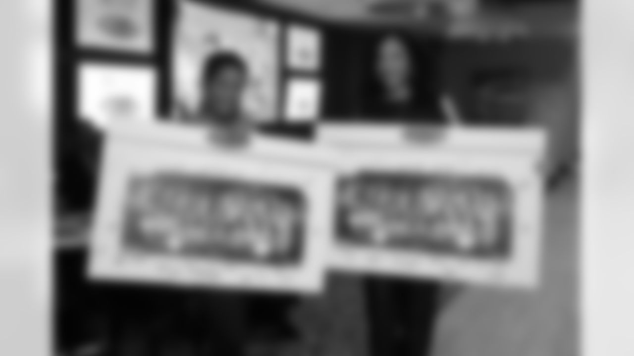 AM8T0274_2000