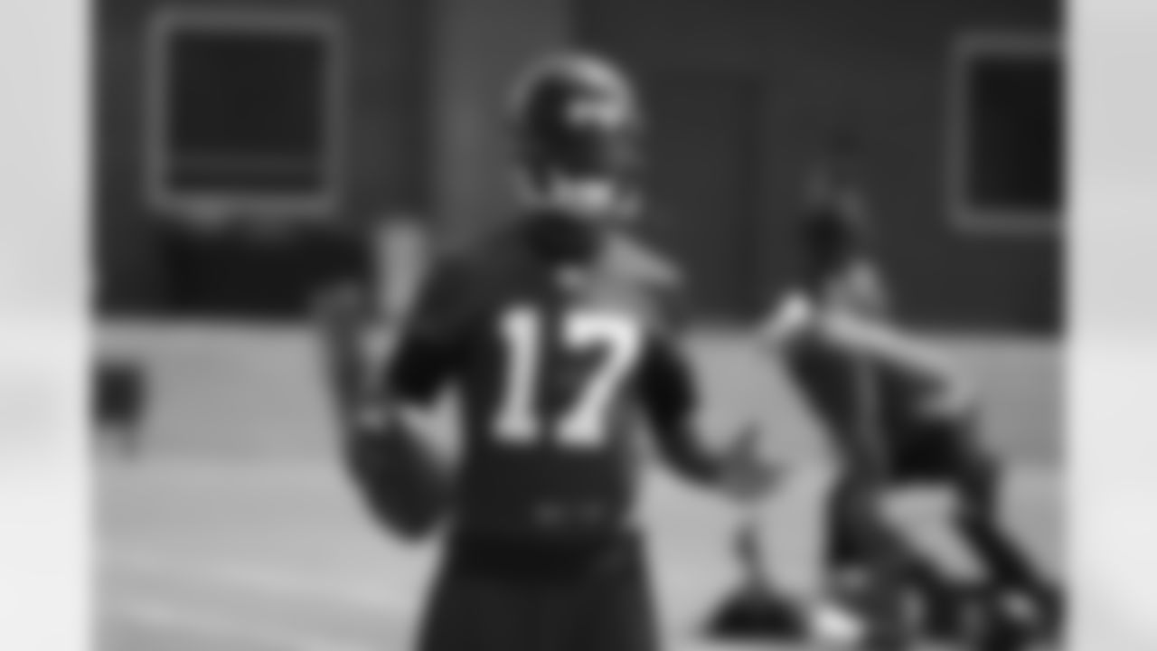 WR Devin Hester