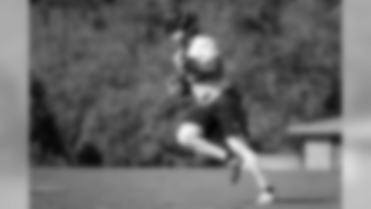 Atlanta Falcons running back Brian Hill #23 runs the ball during practice. (Photo by Kara Durrette/Atlanta Falcons).