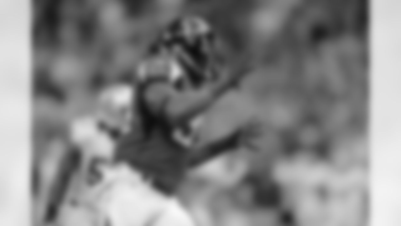 RB Steven Jackson