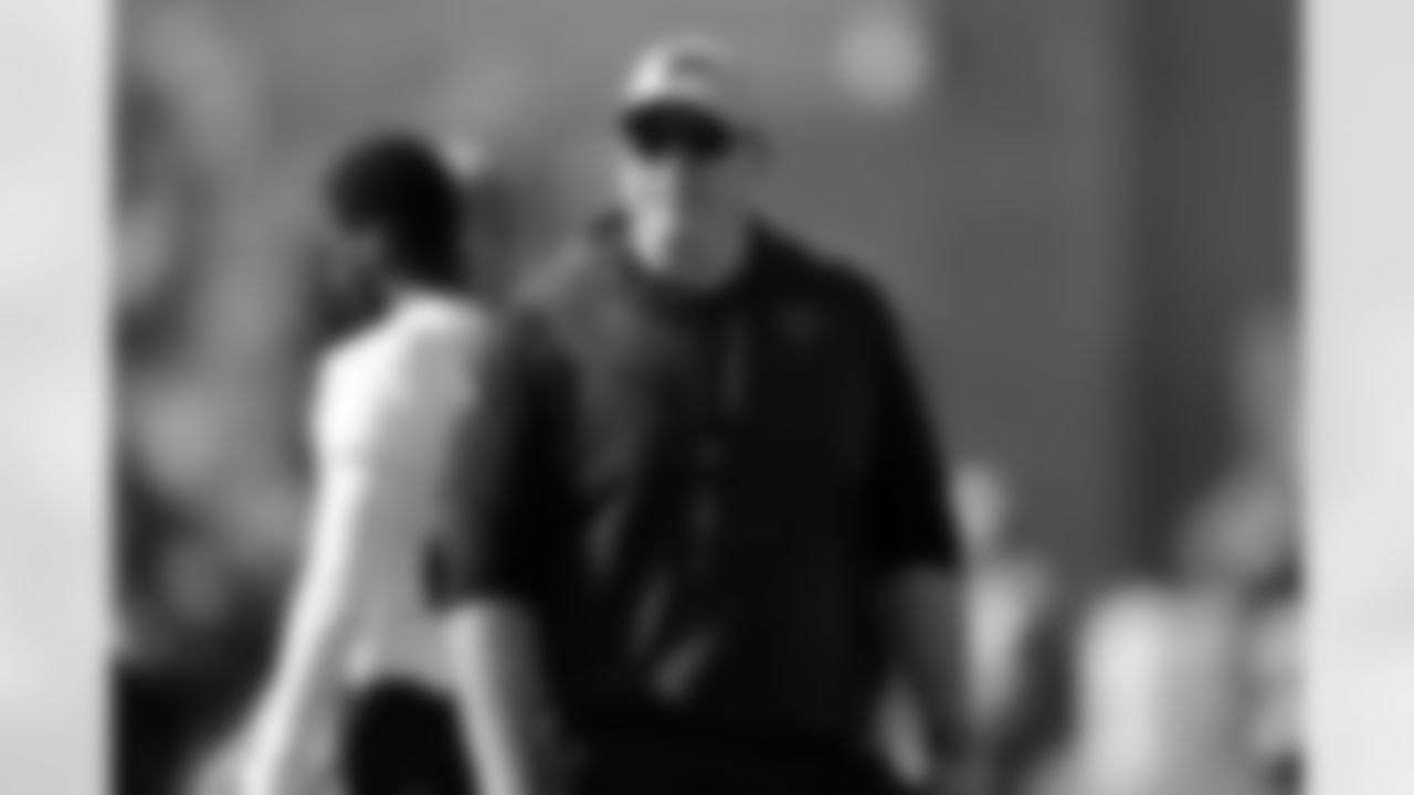 Atlanta Falcons head coach Arthur Smith looks on during AT&T Atlanta Falcons Training Camp at Atlanta Falcons Headquarters in Flowery Branch, Georgia, on Friday, July 29, 2022. (Photo by Shanna Lockwood/Atlanta Falcons)