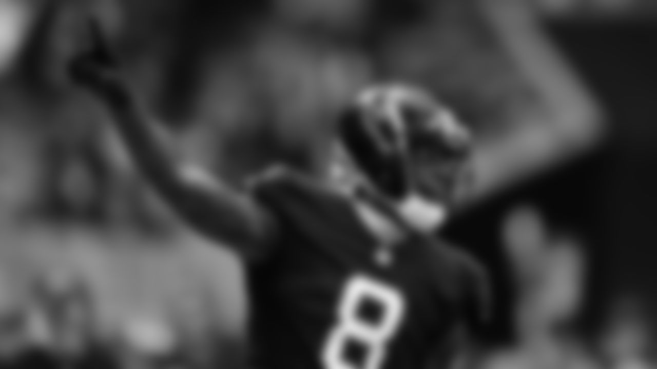Atlanta Falcons tight end Kyle Pitts #8 celebrates after making a catch against the Detroit Lions at Mercedes-Benz Stadium in Atlanta, Georgia on Sunday, December 26, 2021. (Photo by Shanna Lockwood/Atlanta Falcons)