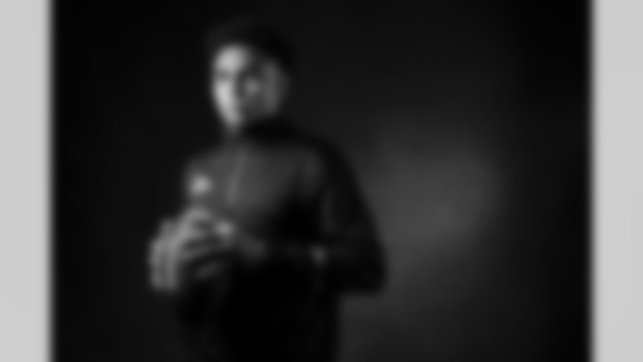 USC wide receiver Drake London poses for a portrait during the NFL Football Scouting Combine, Thursday, March 3, 2022 in Indianapolis. (Todd Rosenberg via AP)