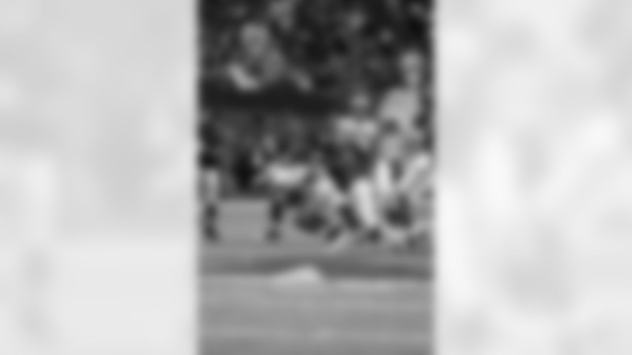 The Falcons host the Green Bay Packers on Sunday Night Football at the Georgia Dome // Falcons vs. Packers - 2011 // Oct. 9, 2011 // Atlanta -