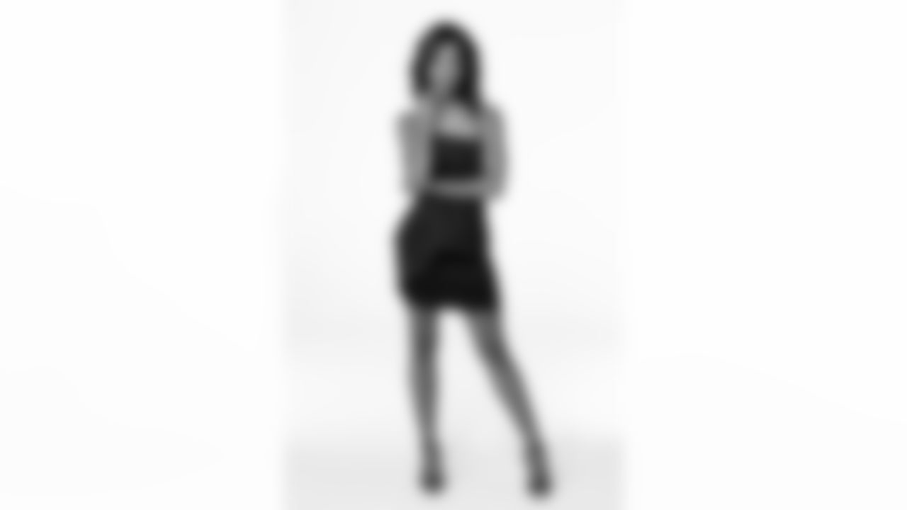CheerShoot_062518_CM_1983