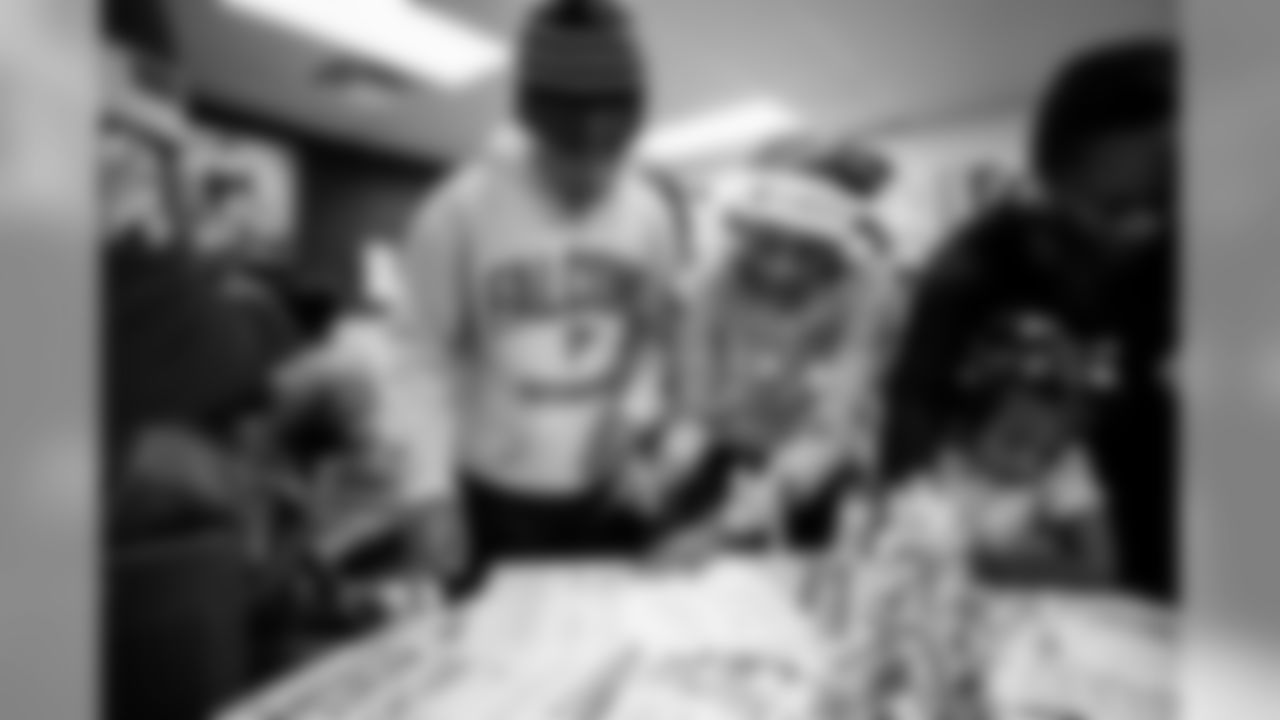 AF_20191216_Allen-Bailey-Shop-With-A-Pro-2_HC
