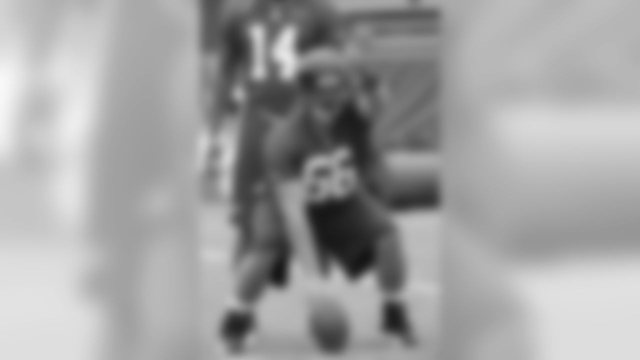 C/G Peter Konz // 2012 Rookie Minicamp – Day 2 // May 12, 2012 // Flowery Branch –