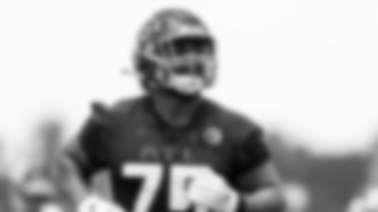 Atlanta Falcons defensive tackle Chris Slayton #79 works during organized team activities in Phase III of the Atlanta Falcons offseason program on May 26, 2021.
