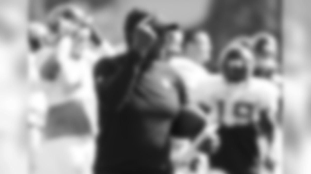 Bobby Turner, running backs coach