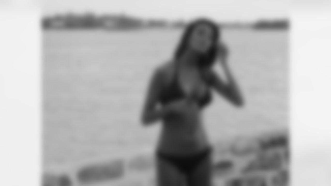 Heather K. // Atlanta Falcons Cheerleaders Swimsuit Calendar Photo Shoot - Day 1 // 5/26/11 // Bermuda -