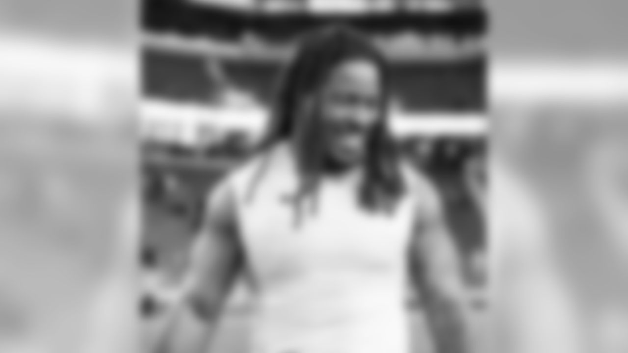 Atlanta Falcons running back Devonta Freeman #24 smiles after the game at Levi's Stadium in Santa Clara, CA, on Sunday December 15, 2019. (Photo by Alika Jenner/Atlanta Falcons)