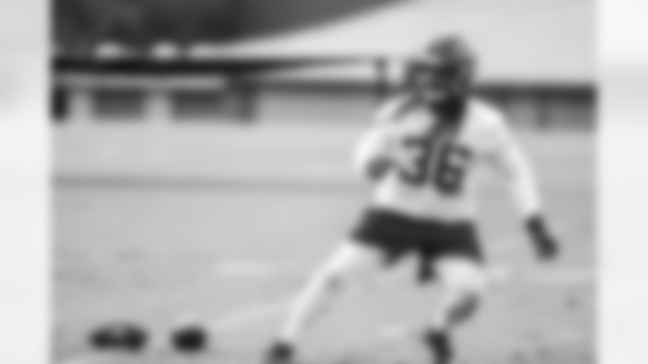 S Kemal Ishmael
Atlanta Falcons / Carmen Mandato