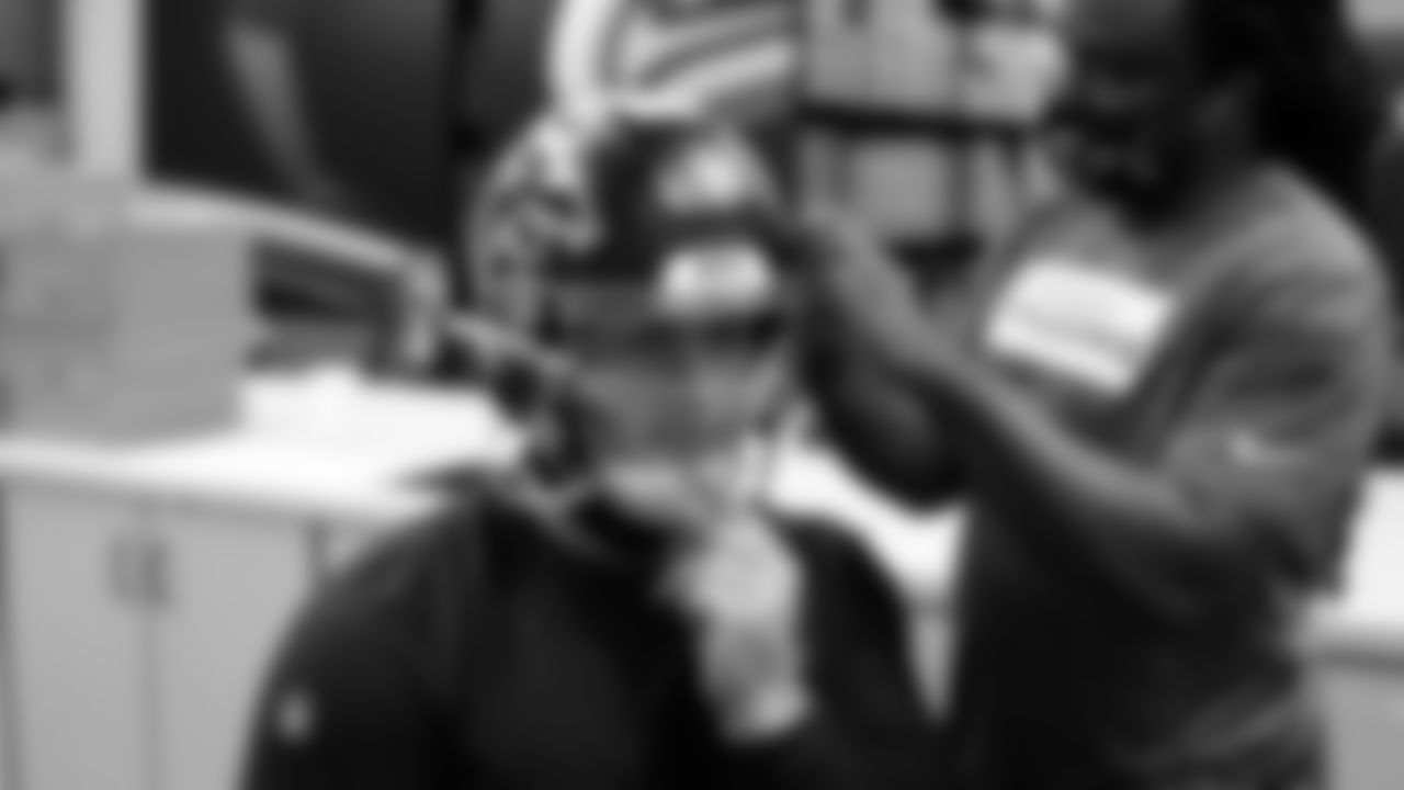 DSC04248_16x9web