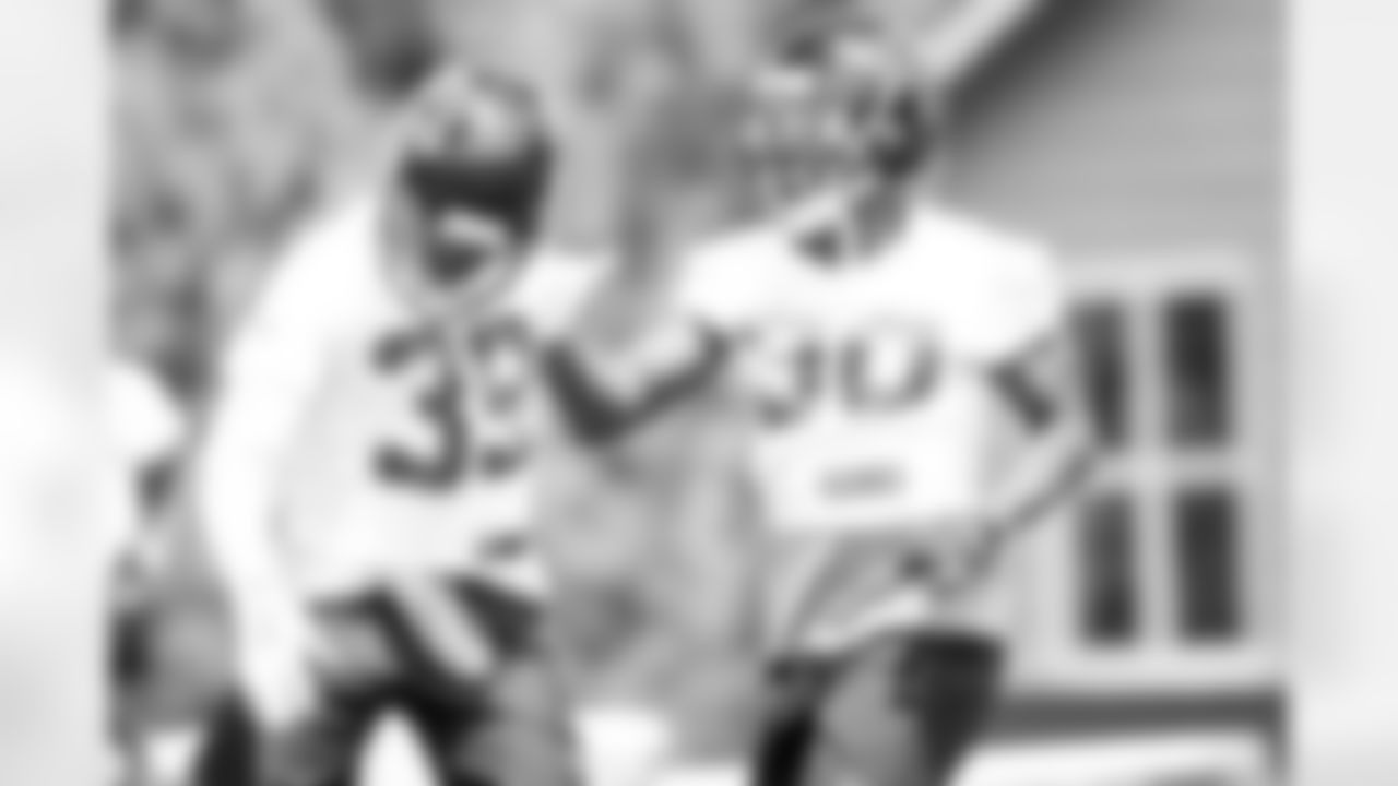 CB Deante Burton, S Chris Lammons