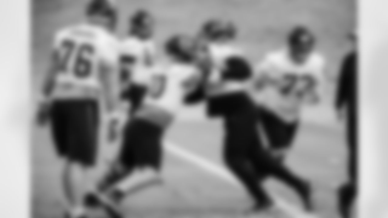 T Jake Matthews, OG Zane Beadles
Atlanta Falcons/ Kara Durrette