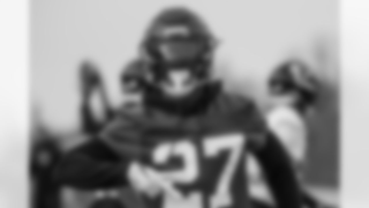 S Damontae Kazee
Atlanta Falcons/ Kara Durrette