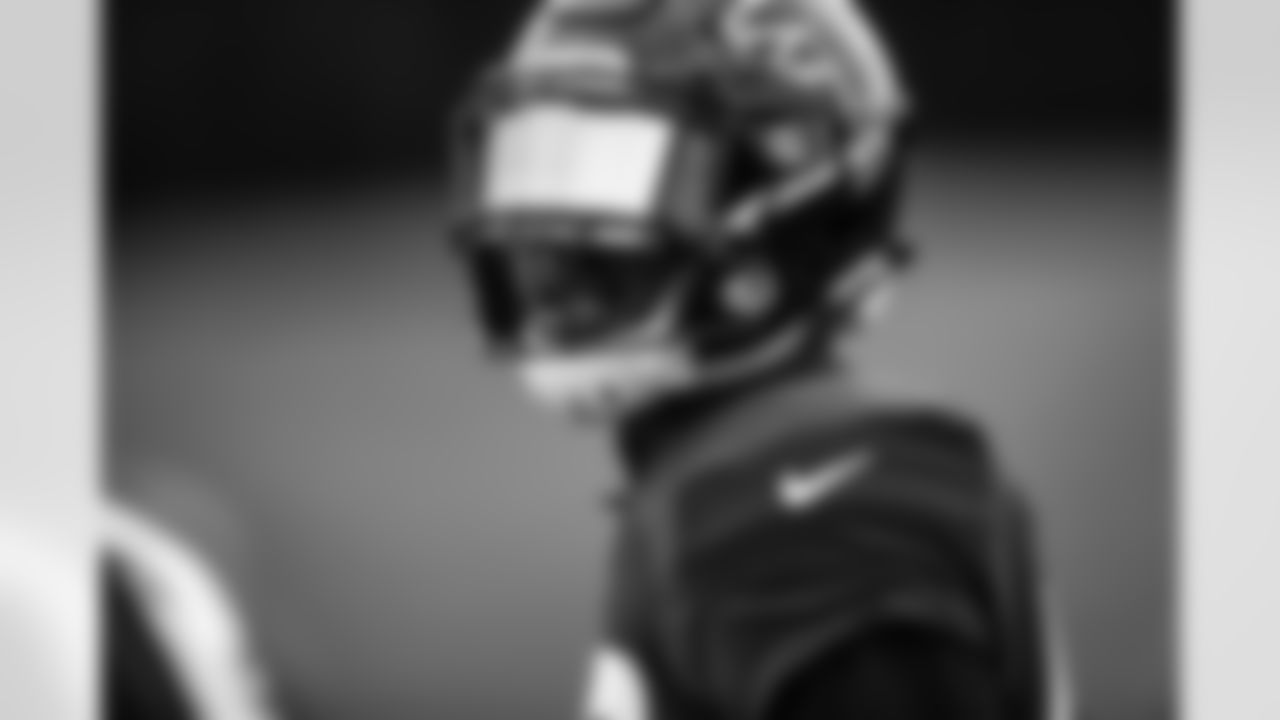 LB Deion Jones
Atlanta Falcons/ Carmen Mandato